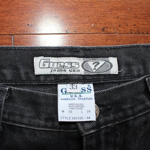 ('90s) GUESS Jeans USA - Picture 3 of 4